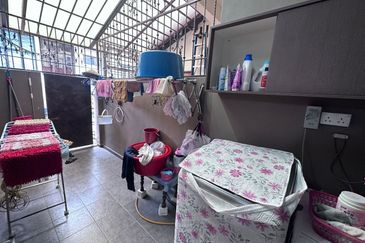 Jalan Sutera Pulai 2/21