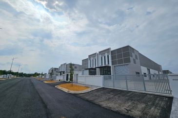 Eco Business Park 1