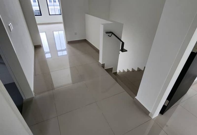 Tate Dalton @ Eco Botanic 2