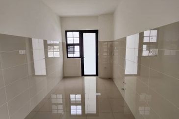 Tate Dalton @ Eco Botanic 2