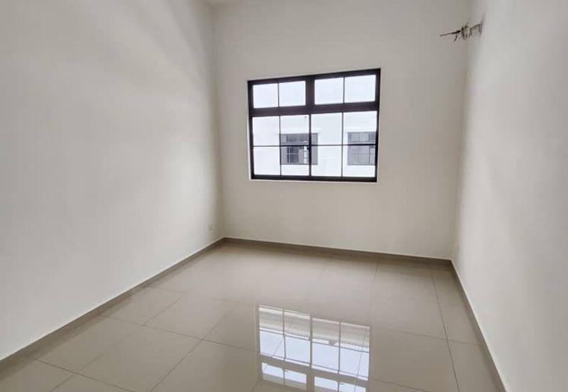 Tate Dalton @ Eco Botanic 2