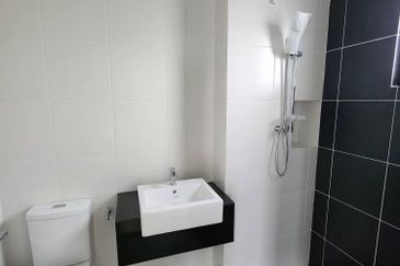 Tate Dalton @ Eco Botanic 2