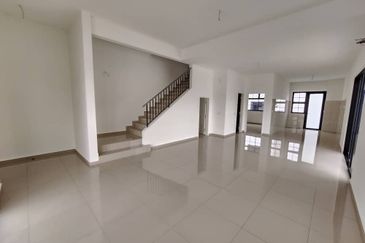 Tate Dalton @ Eco Botanic 2