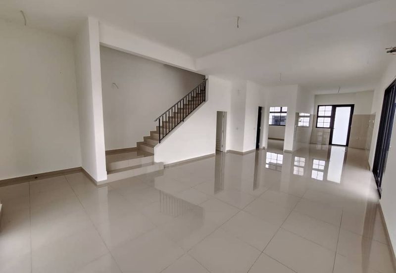 Tate Dalton @ Eco Botanic 2