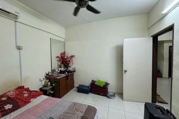 Jalan Putra 3, Taman Tan Sri Yaakob