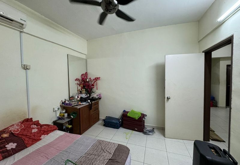 Jalan Putra 3, Taman Tan Sri Yaakob