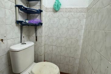 Jalan Putra 3, Taman Tan Sri Yaakob