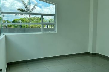 D'Lagoon, Taman Seri Austin