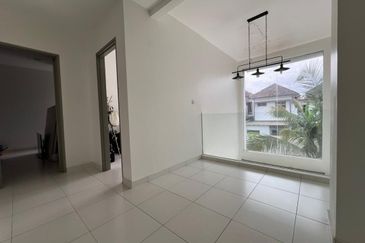 Setia Tropika @ Caranday Park Double Storey Cluster For Sale