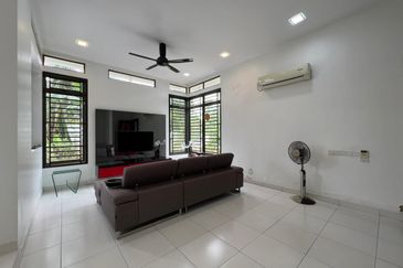 Setia Tropika @ Caranday Park Double Storey Cluster For Sale