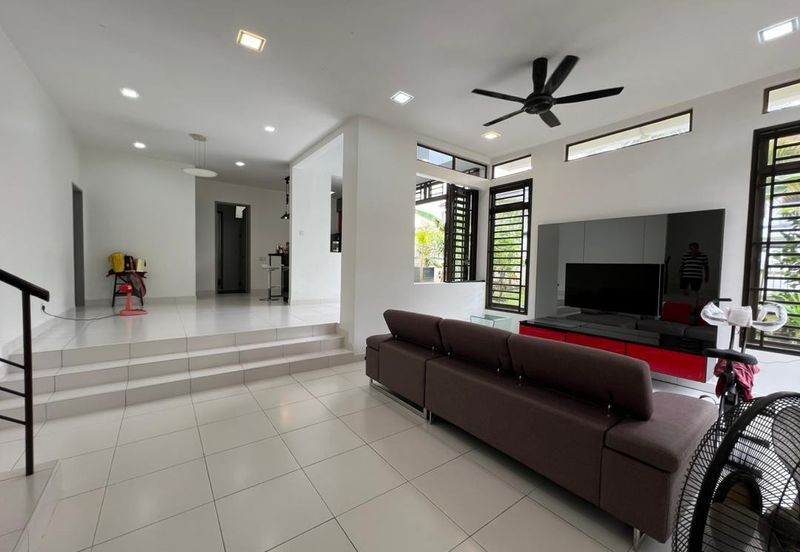 Setia Tropika @ Caranday Park Double Storey Cluster For Sale