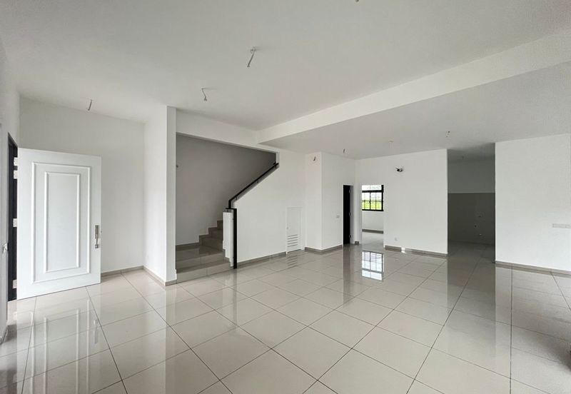 Tate Dalton @ Eco Botanic 2