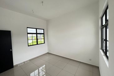 Tate Dalton @ Eco Botanic 2