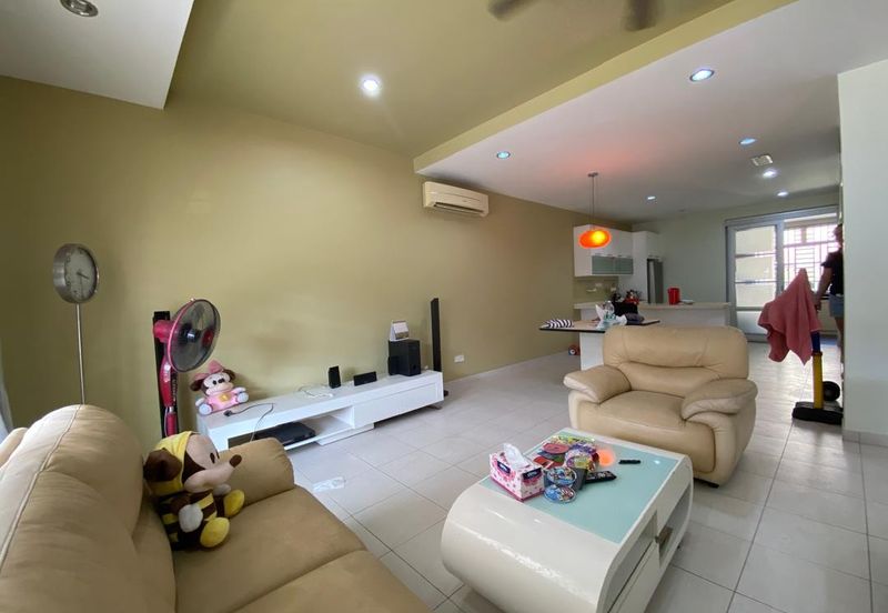 The Gateway, Horizon Hill Double Storey Terrace House for Sale