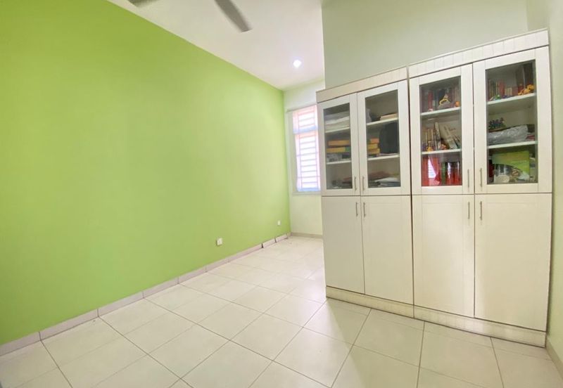 The Gateway, Horizon Hill Double Storey Terrace House for Sale