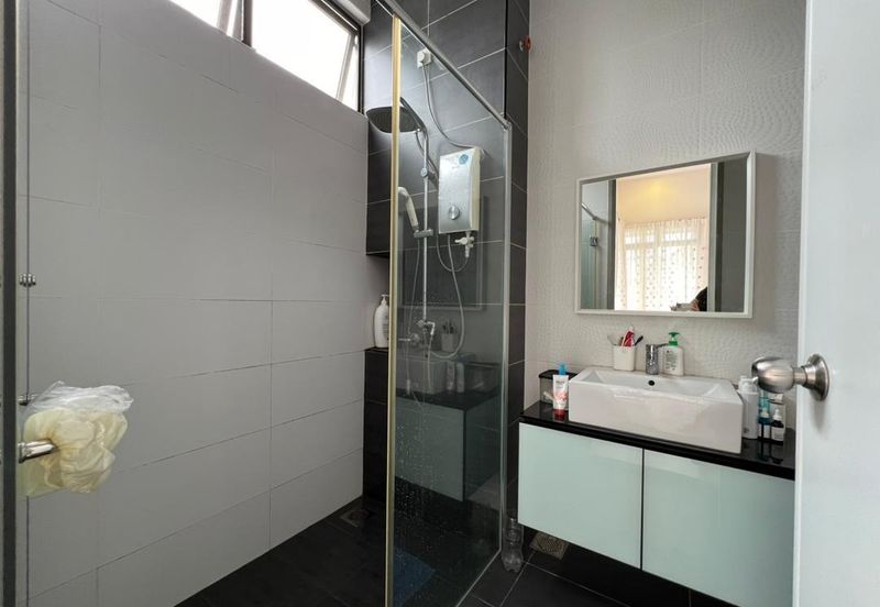 Setia Tropika @ Caranday Park Double Storey Cluster for Sale