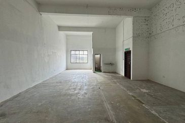 Kempas Utama Industrial Park