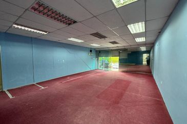 Kempas Utama Industrial Park