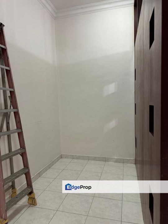 Double Storey Terrace House in Pelangi Indah For Sale, Johor, Ulu Tiram