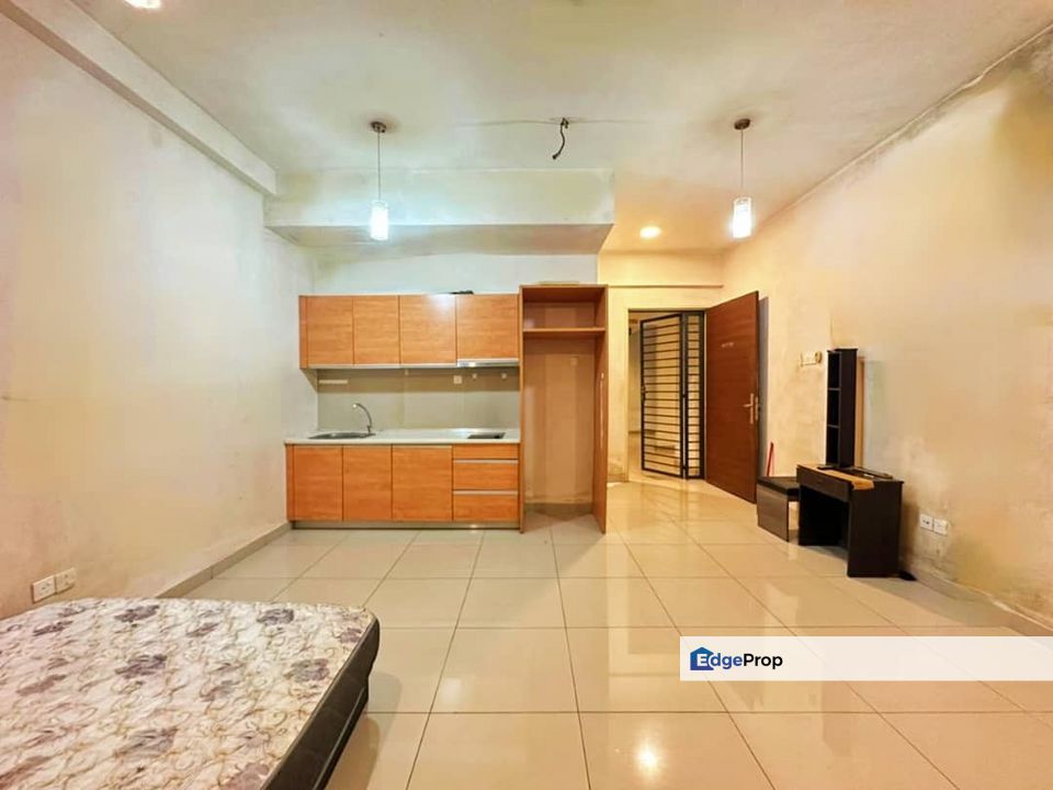 Palazio Apartment Block A in Taman Mount Austin For Sale, Johor, Johor Bahru