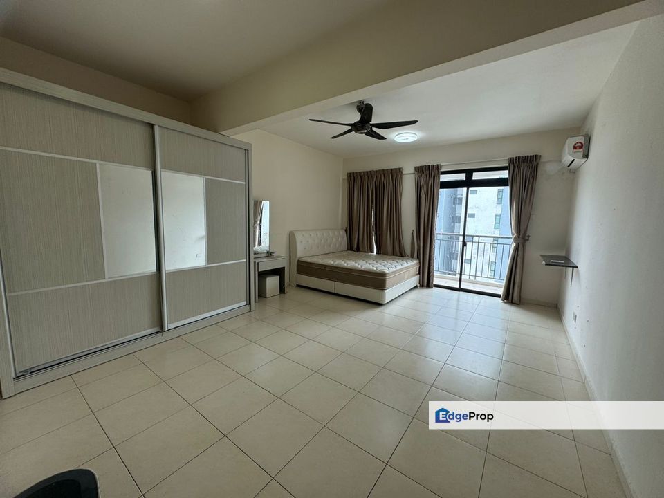 Service Apartment The Garden Residences in Mutiara Mas For Sale, Johor, Skudai