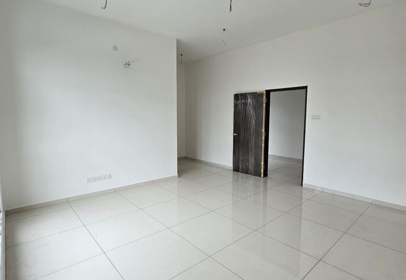 Crest @ Austin Sapphire