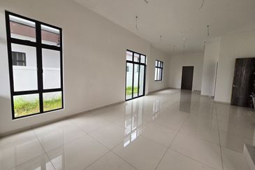 Crest @ Austin Sapphire