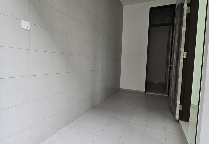 Crest @ Austin Sapphire