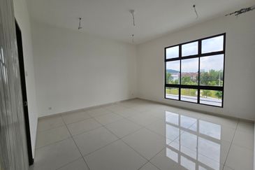 Crest @ Austin Sapphire