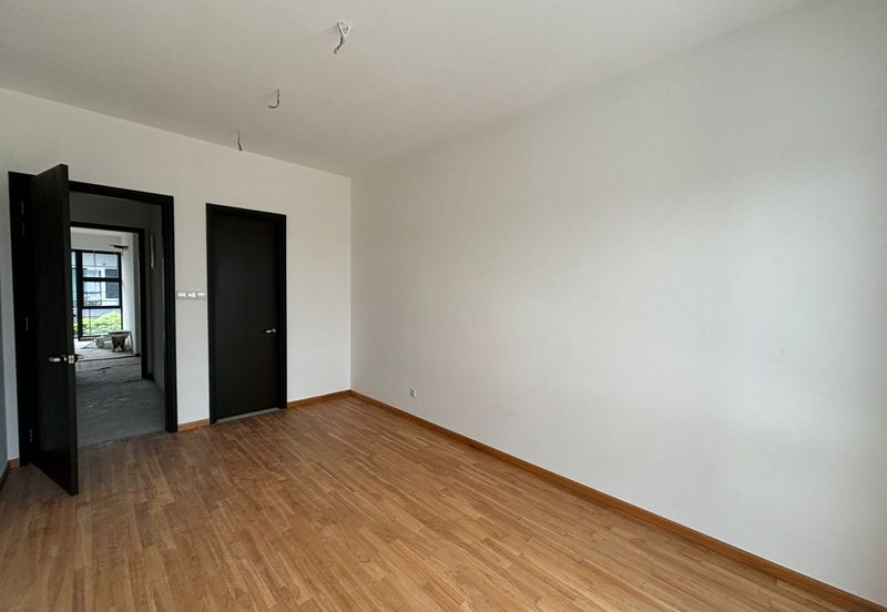 Senibong Cove Waterway Residences