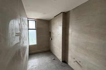 Senibong Cove Waterway Residences