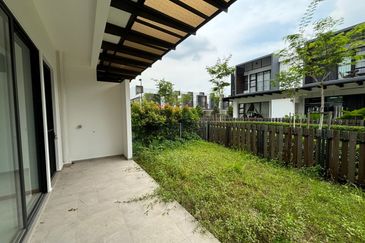 Senibong Cove Waterway Residences