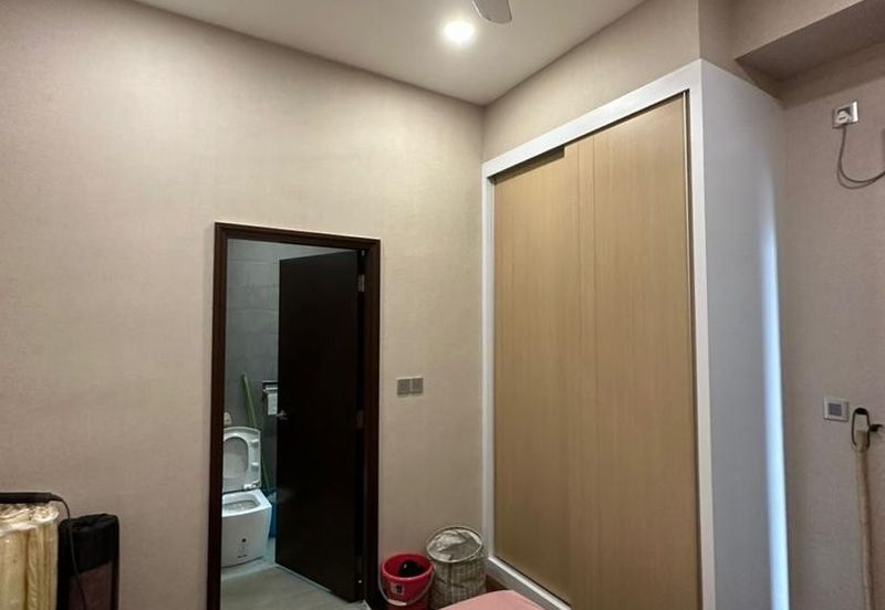 Paragon Suites @ CIQ