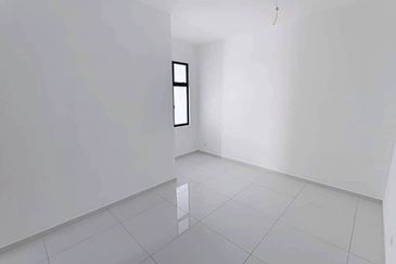 Crest @ Austin Sapphire