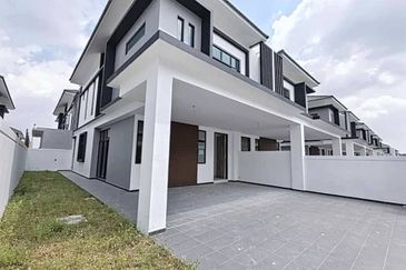 Crest @ Austin Sapphire