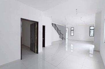 Crest @ Austin Sapphire