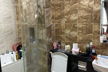 Paragon Suites @ CIQ