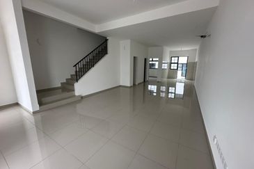 Tate Dalton @ Eco Botanic 2