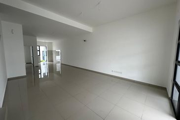 Tate Dalton @ Eco Botanic 2