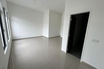 Tate Dalton @ Eco Botanic 2