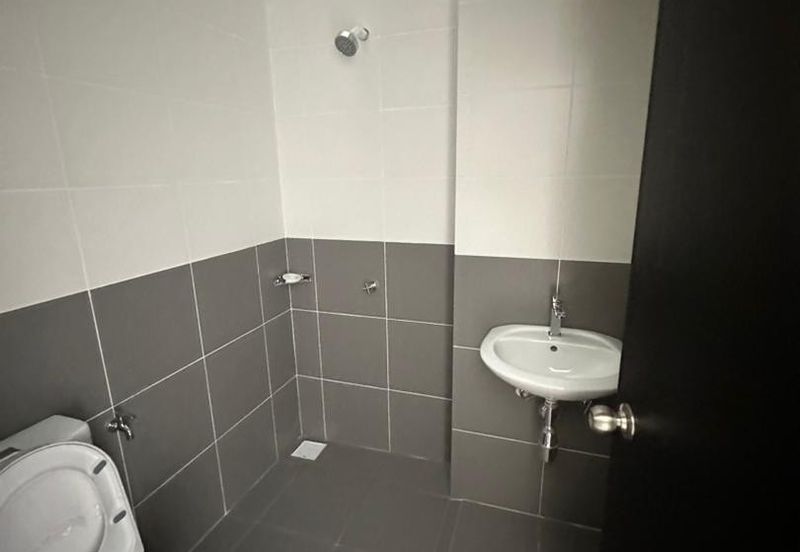 Tate Dalton @ Eco Botanic 2