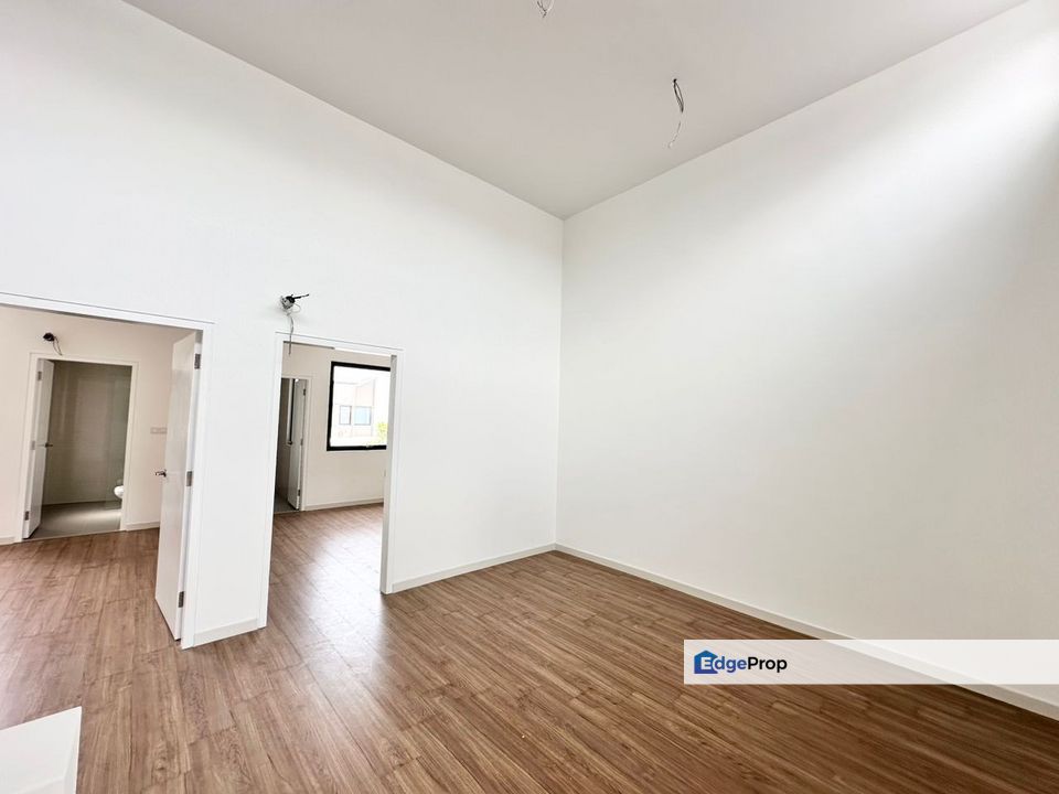 Sunway Citrine Lakehome Double Storey Cluster House For Sale, Johor, 