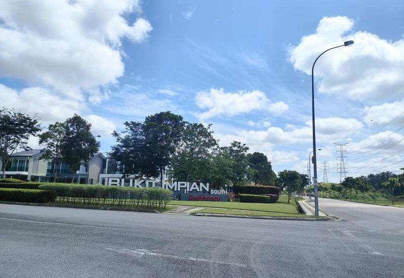 Bukit Impian, Taman Impian Emas