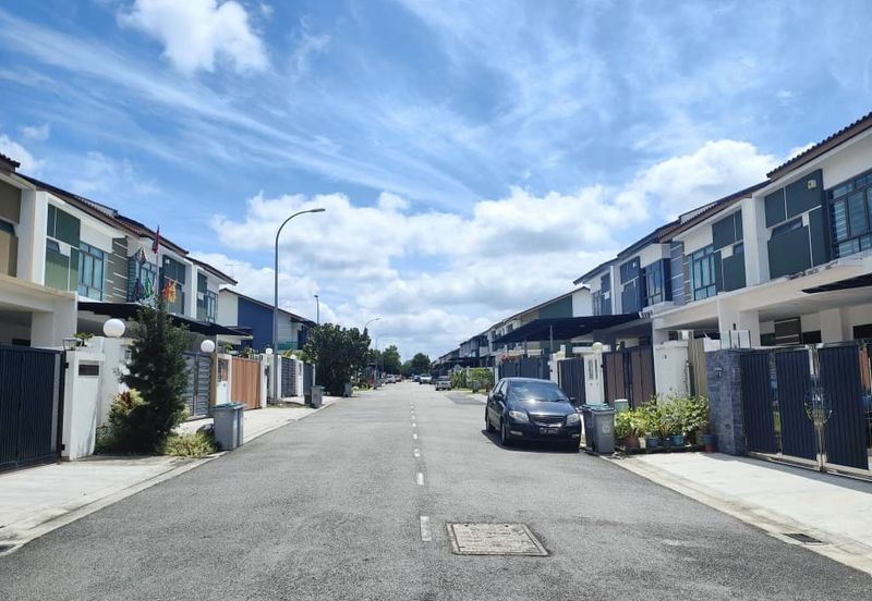 Bukit Impian, Taman Impian Emas