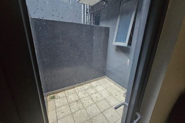 Forest City Golf Resort, Gelang Petah