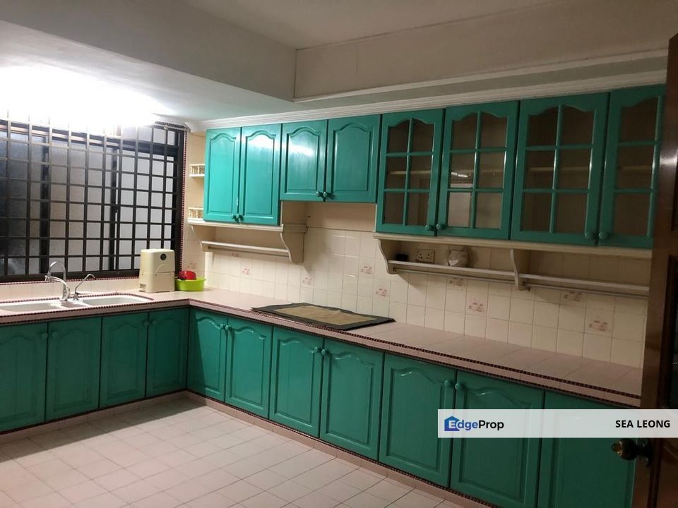 Taman Sri Pelangi Johor Double Storey Terrace House For Sale, Johor, Segamat