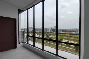 Crest @ Austin Emerald 2