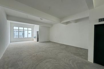 Crest @ Austin Emerald 1