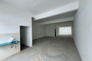 Crest @ Austin Emerald 1