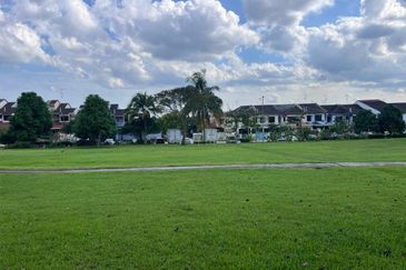 Austin Residence @Taman Mount Austin